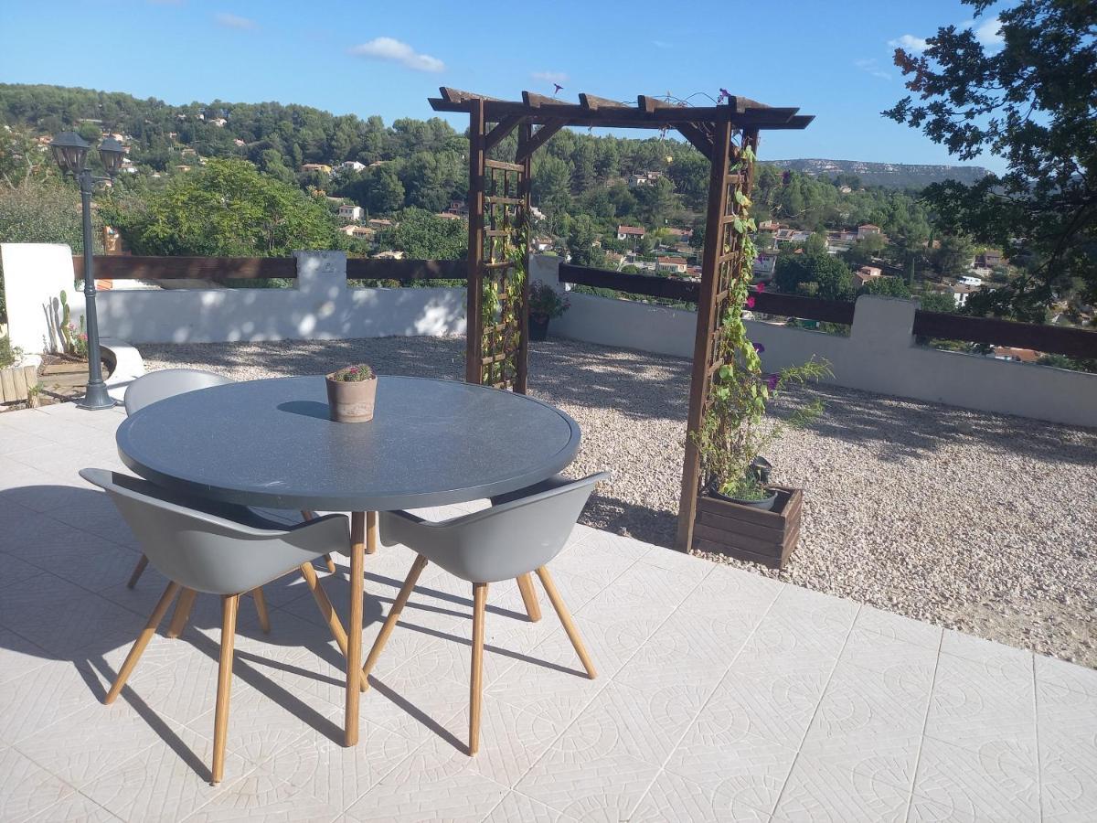 Ferienwohnung Vue Magnifique, Jardin Et Petit Cocon En Provence Peypin Exterior foto